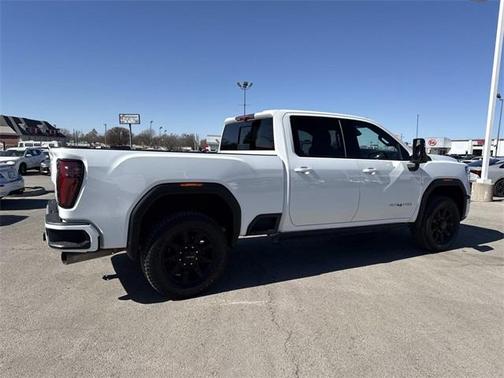 2024 GMC Sierra 2500 AT4
