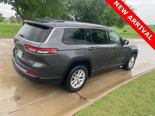 2021 Jeep Grand Cherokee L Laredo