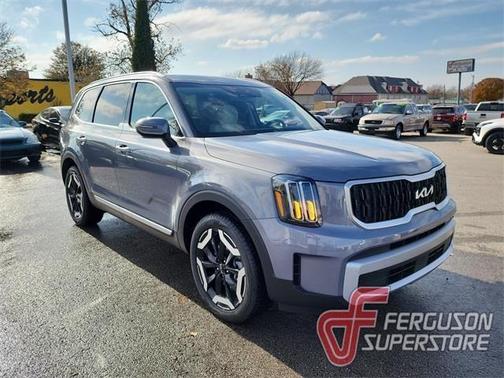 Everlasting Silver 2025 Kia Telluride EX SUV