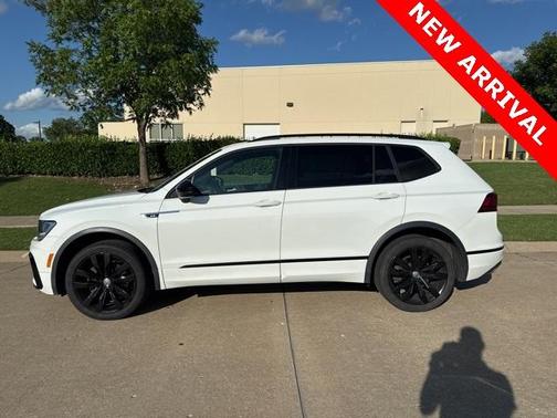 2021 Volkswagen Tiguan 2.0T SE R-Line Black