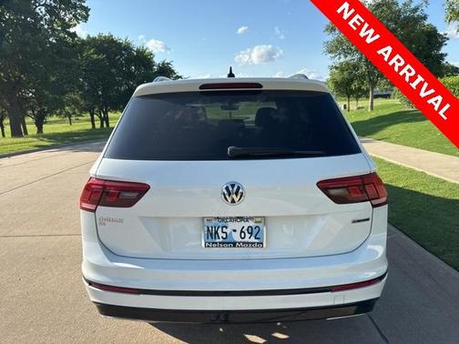 2021 Volkswagen Tiguan 2.0T SE R-Line Black