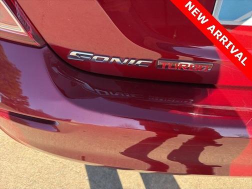 2017 Chevrolet Sonic LT