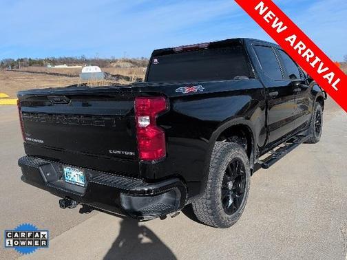 2023 Chevrolet Silverado 1500 Custom