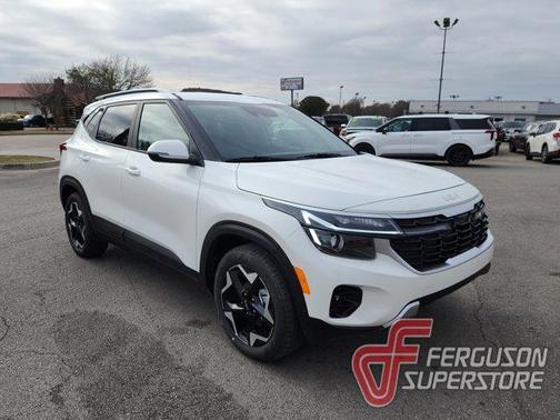 Snow White Pearl 2026 Kia Seltos S SUV