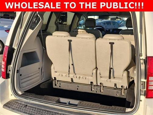 2010 Chrysler Town & Country Touring