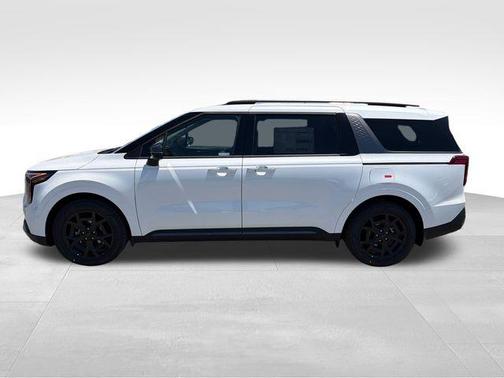 Snow White Pearl 2026 Kia Carnival Hybrid SX