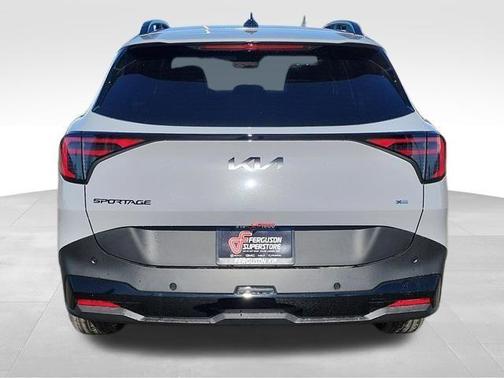 2026 Kia Sportage Plug-In Hybrid X-Line