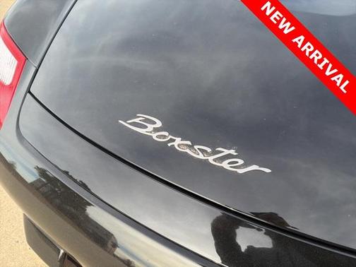 2005 Porsche Boxster Base (M5)