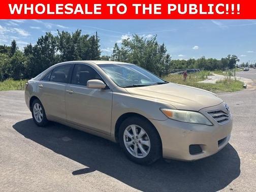 2011 Toyota Camry LE