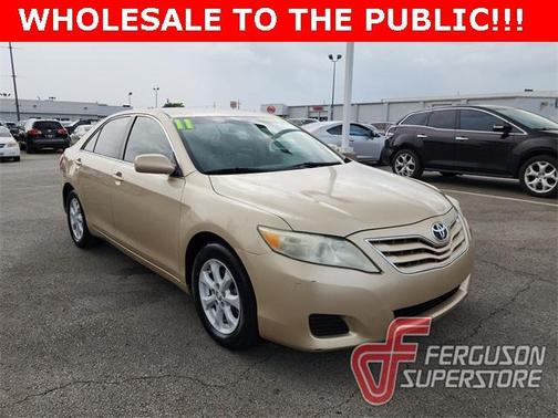 2011 Toyota Camry LE