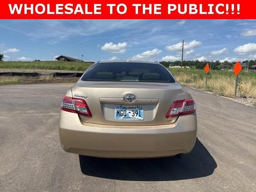 2011 Toyota Camry LE