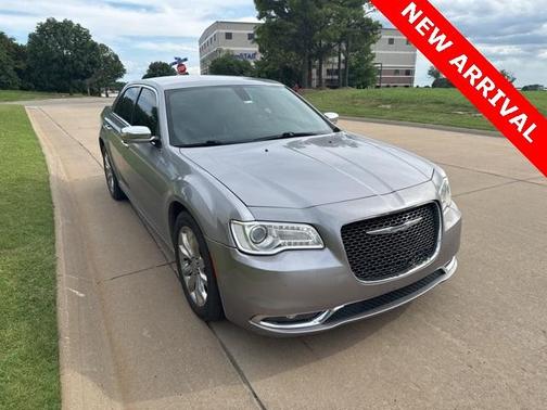 2018 Chrysler 300 Limited