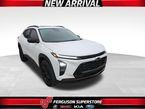 Summit White 2025 Chevrolet Trax ACTIV