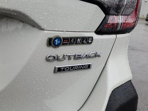 2023 Subaru Outback Touring