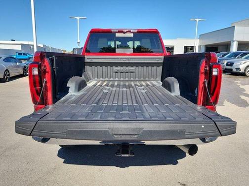 2024 GMC Sierra 2500 SLT