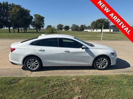 2017 Chevrolet Malibu 1LT