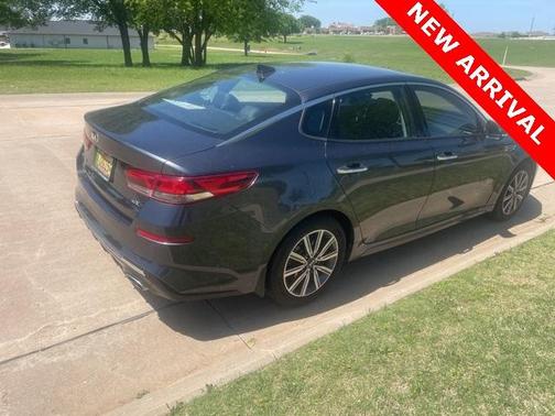 2019 Kia Optima EX