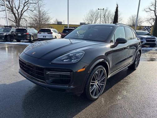 2021 Porsche Cayenne Turbo