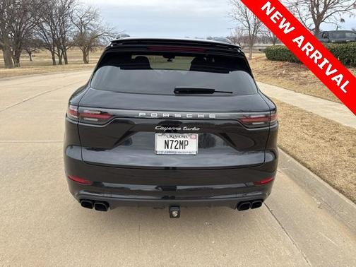 2021 Porsche Cayenne Turbo