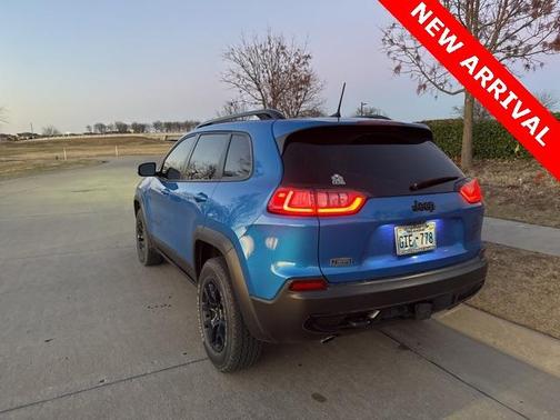 2022 Jeep Cherokee X