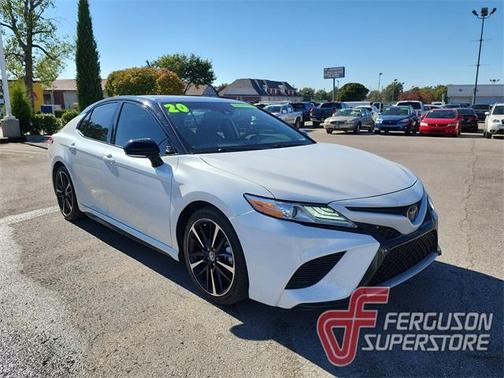 2020 Toyota Camry XSE