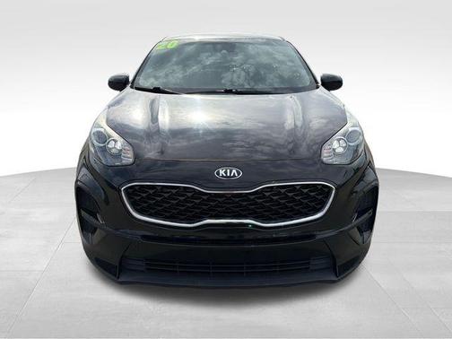 Black Cherry Pearl 2020 Kia Sportage LX