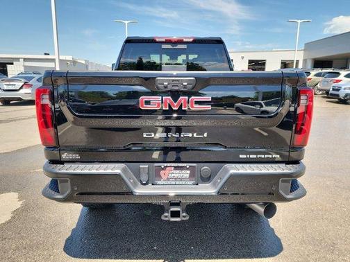 2025 GMC Sierra 2500 Denali
