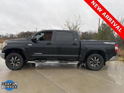 2018 Toyota Tundra SR5