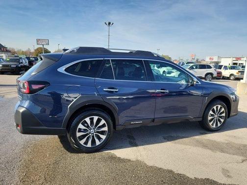 2025 Subaru Outback Touring