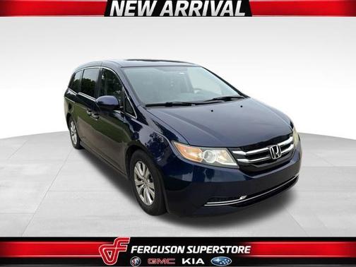 Blue 2016 Honda Odyssey SE
