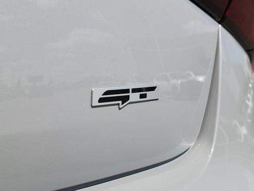 2025 Kia K5 GT