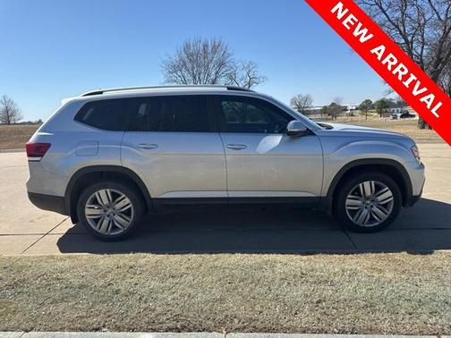 2019 Volkswagen Atlas 3.6L SE w/Technology
