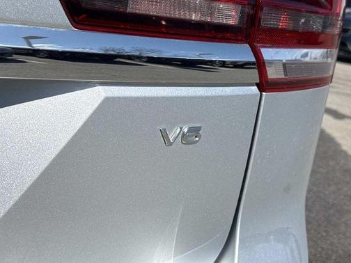 2019 Volkswagen Atlas 3.6L SE w/Technology