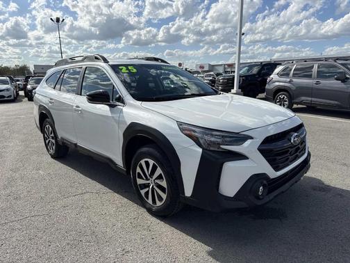 Crystal White Pearl 2025 Subaru Outback Premium