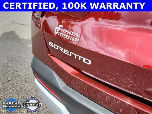 2025 Kia Sorento LX
