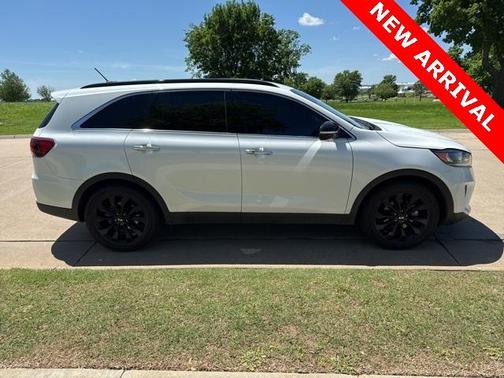 2020 Kia Sorento S
