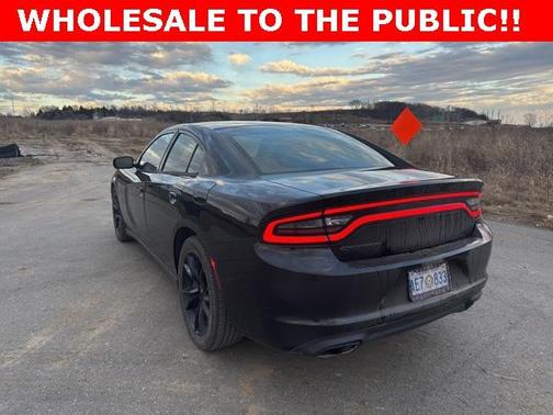 2016 Dodge Charger SE