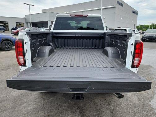 2025 GMC Sierra 2500 Pro