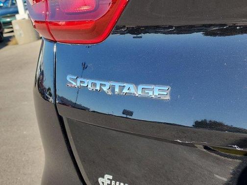 2021 Kia Sportage EX