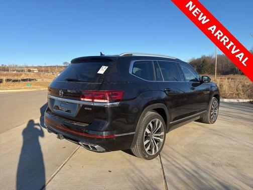 2022 Volkswagen Atlas 3.6L SEL Premium R-Line