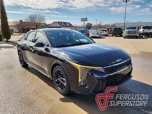 2025 Kia K4 GT-Line Turbo