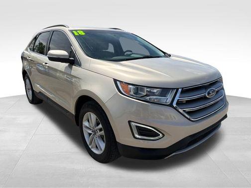 White Gold Metallic 2018 Ford Edge SEL