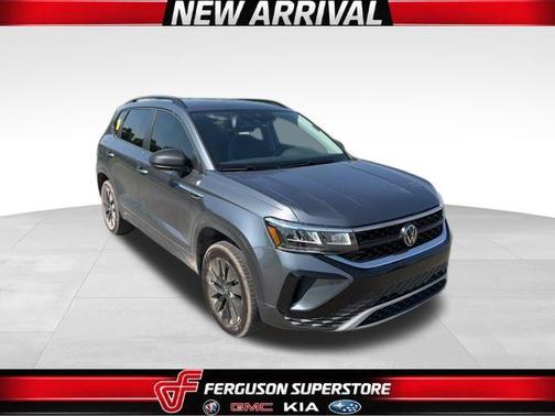 Platinum Gray Metallic 2024 Volkswagen Taos 1.5T S