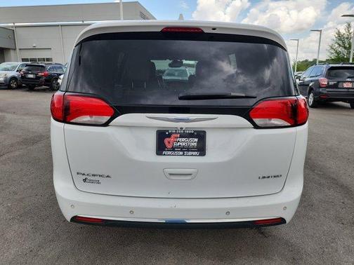 2017 Chrysler Pacifica Limited