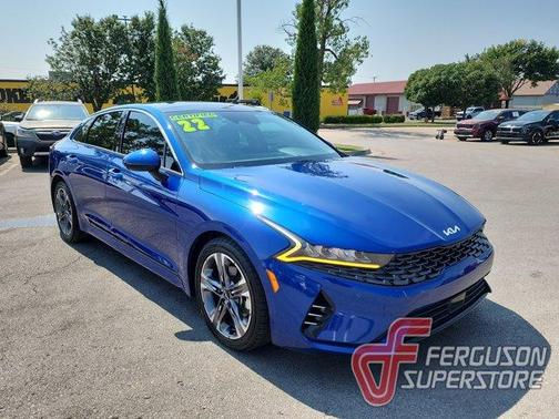 2022 Kia K5 EX