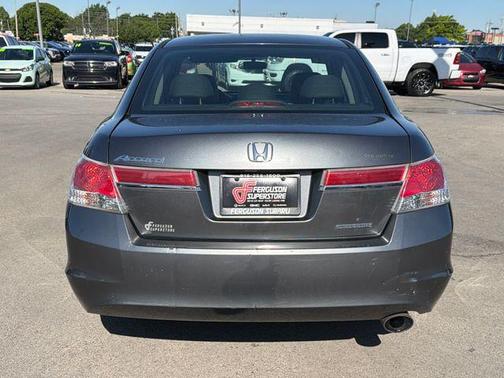 Polished Metal Metallic 2011 Honda Accord SE