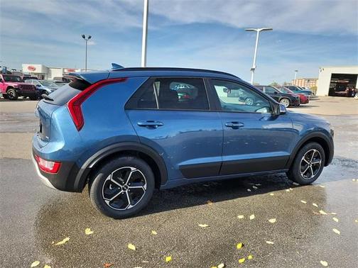 2026 Kia Niro EX