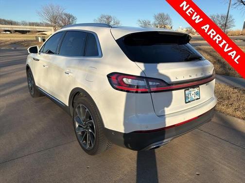 2020 Lincoln Nautilus Reserve