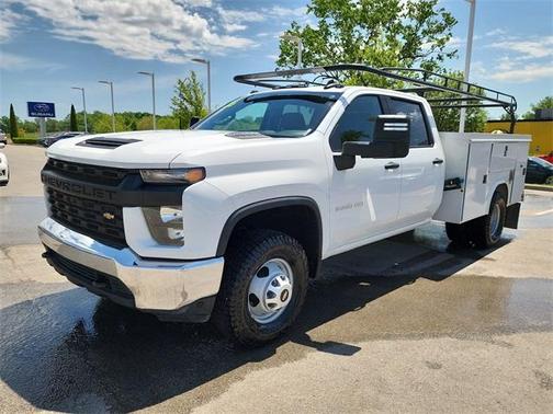 2023 Chevrolet Silverado 3500 WT