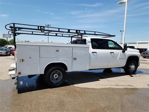 2023 Chevrolet Silverado 3500 WT